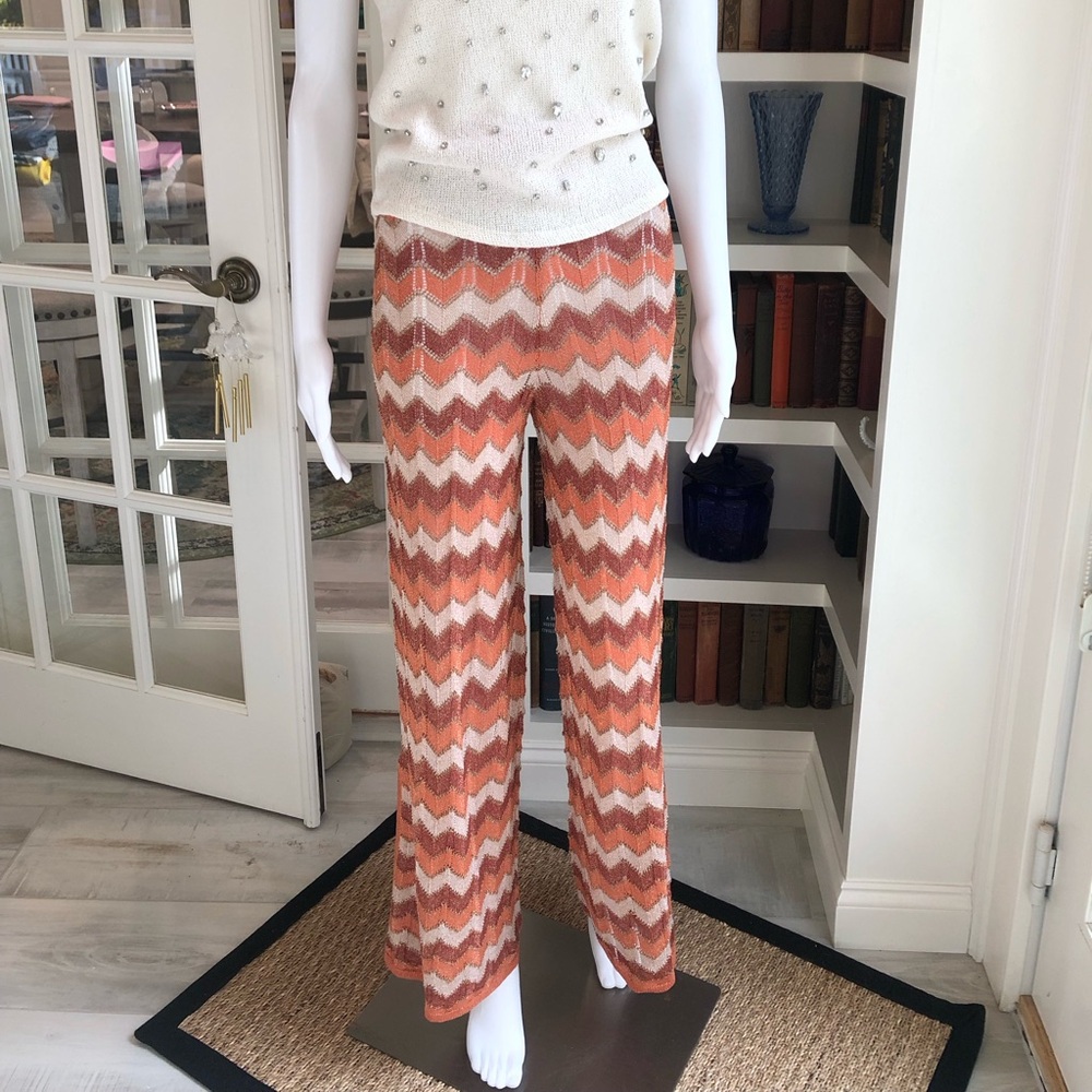 ⚜️ Chevron Patterned Orange and White Women's Pants